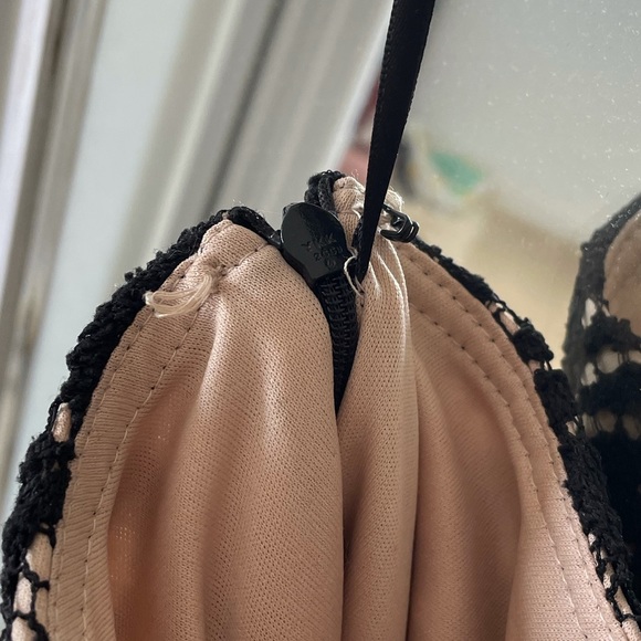 Off the Shoulder Gown - Picture 5 of 7